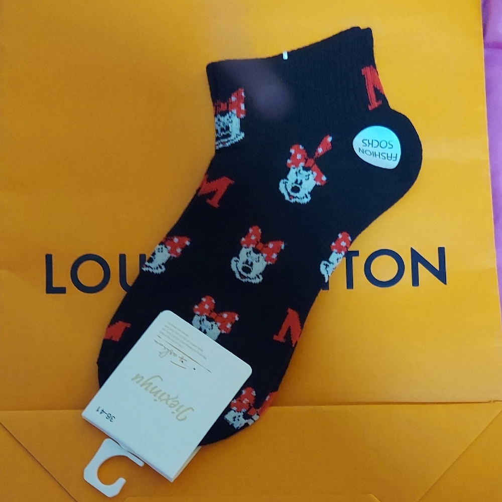 Women's Black Ankle Socks with Red Minnie Print